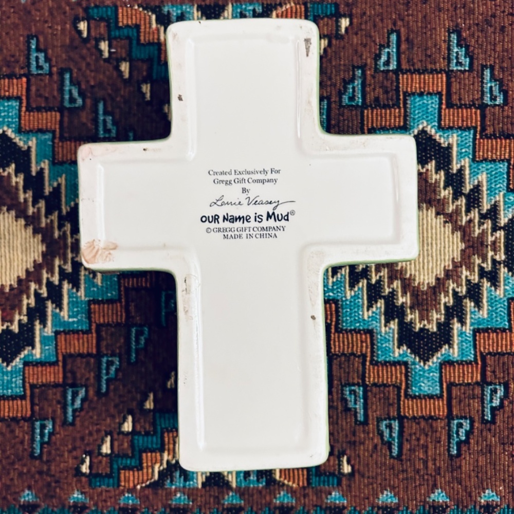 Louise Veasay Our Name Is Mud Ceramic Cross Box Painted All Things Are Possible - Picture 4 of 4